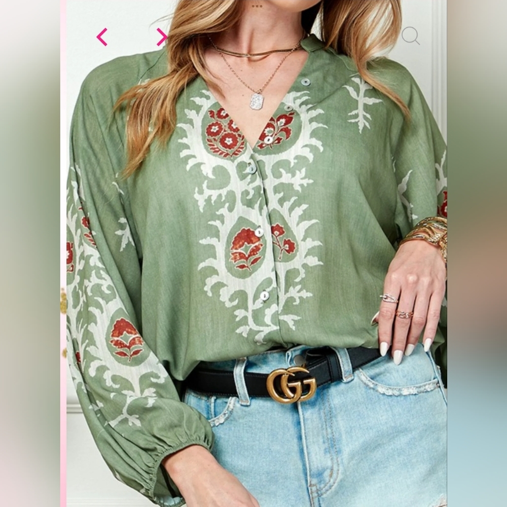 Queen of Fall Top